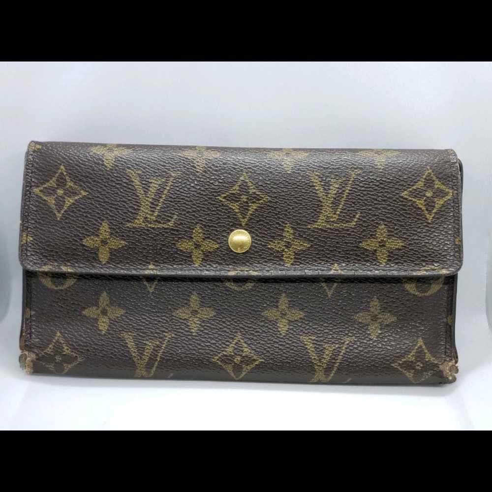 Louis Vuitton wallet